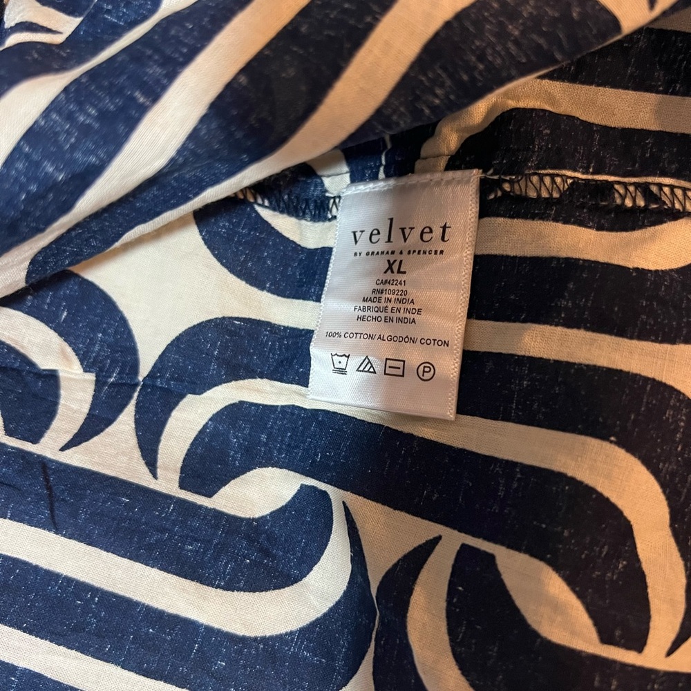 Velvet by Graham & Spencer Navy and White Maxi Dress - Picture 12 of 16